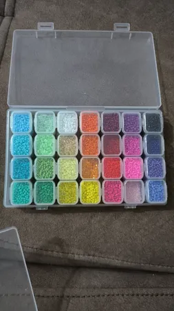 جعبه ابزار خیاطی مدل نظم دهنده منجوق کد 00