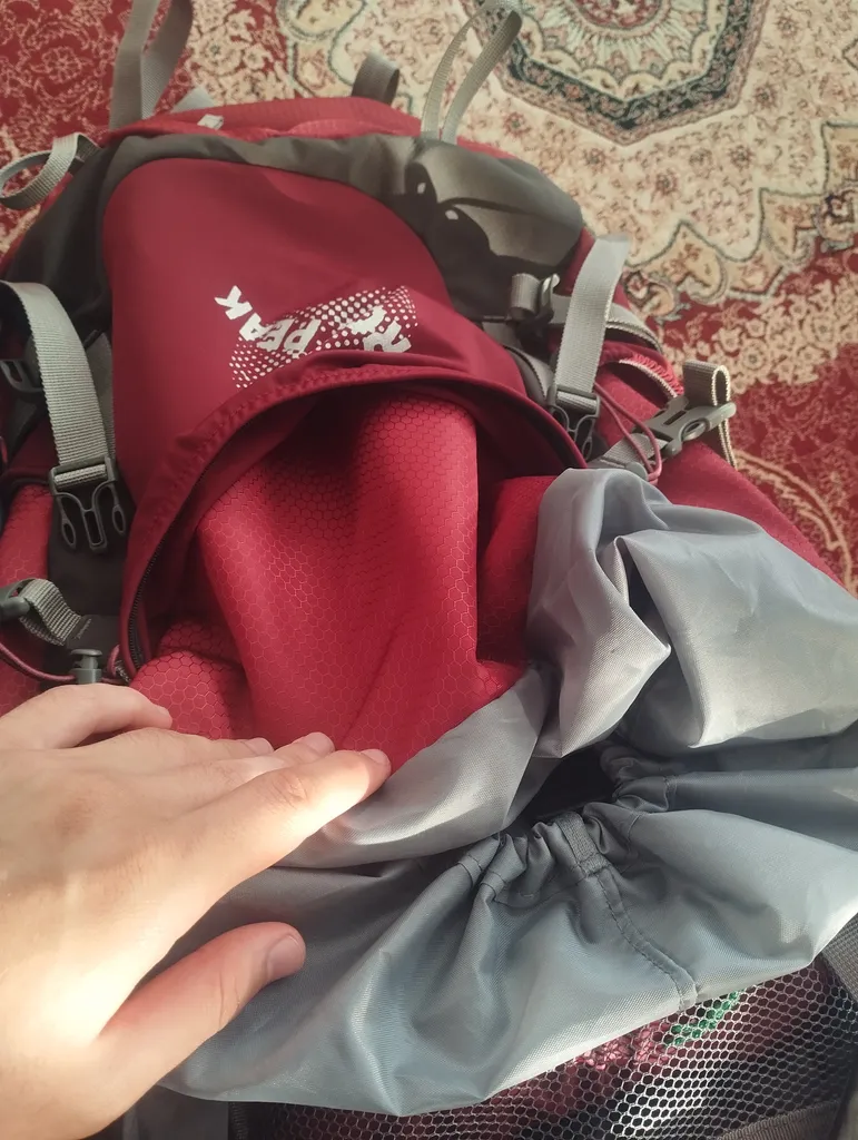 کوله پشتی کوهنوردی 50 لیتری پکینیو مدل peak