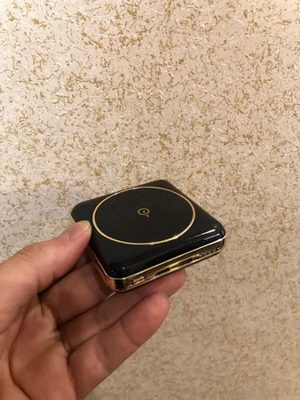 پاوربانک بی سیم آلوا مدل ym-545 ظرفيت 5000 ميلی آمپر ساعت