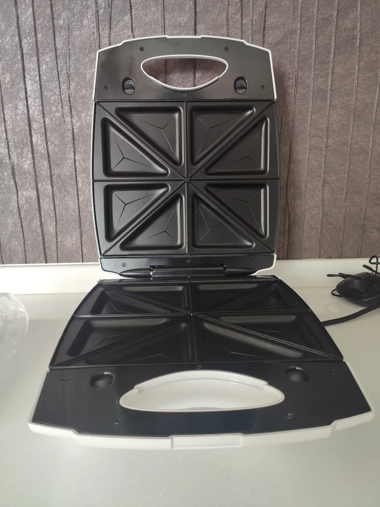 ساندویچ ساز فوما مدل FU _ 451