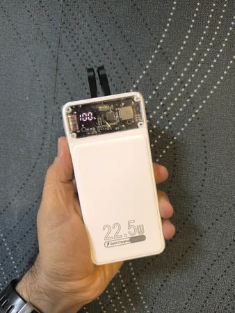 پاوربانک مدل AM-6000 ظرفیت 20000 میلی آمپر ساعت