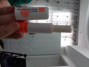 تجریه خرید بالم لب مای مدل ضد آفتاب