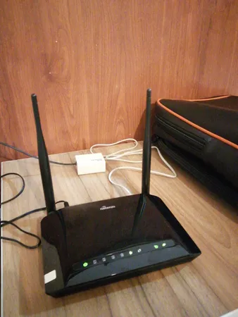 مودم روتر +ADSL2 نتربیت مدل نتنزا 2740U