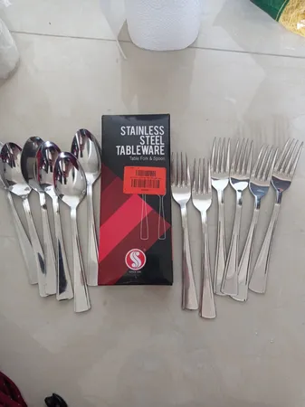 سرویس قاشق و چنگال 12 پارچه صنایع استیل ایران مدل مونزا کد 101