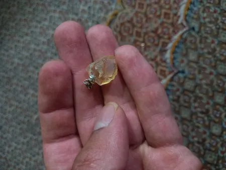 آویز گردنبند مدل بلور سنگ سیترین