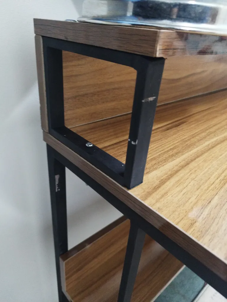 میز کامپیوتر مدل Dg3213