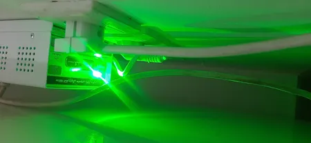 محافظ ولتاژ الکترونیکی نمودار کنترل مدل M201 مناسب برای یخچال و فریزر