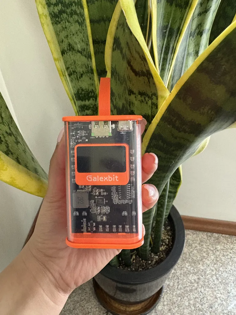 پاوربانک گلکسبیت مدل GP CUBE PD ظرفیت 20000 میلی آمپر ساعت