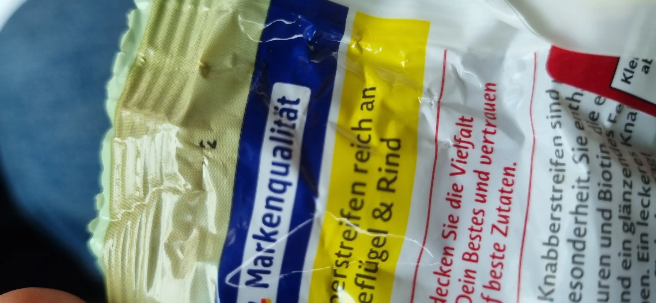 تشویقی سگ دین بستس مدل Beef and Chicken وزن 200 گرم