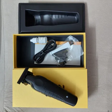 ماشین اصلاح موی صورت کیمی مدل KM-2299