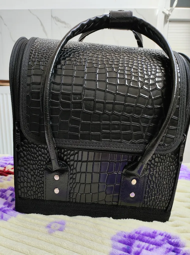 کیف لوازم آرایش و گریم زنانه مدل L.A D3