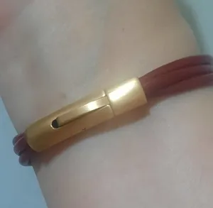 تجریه خرید دستبند طلا 18 عیار زنانه تاج مدل G314