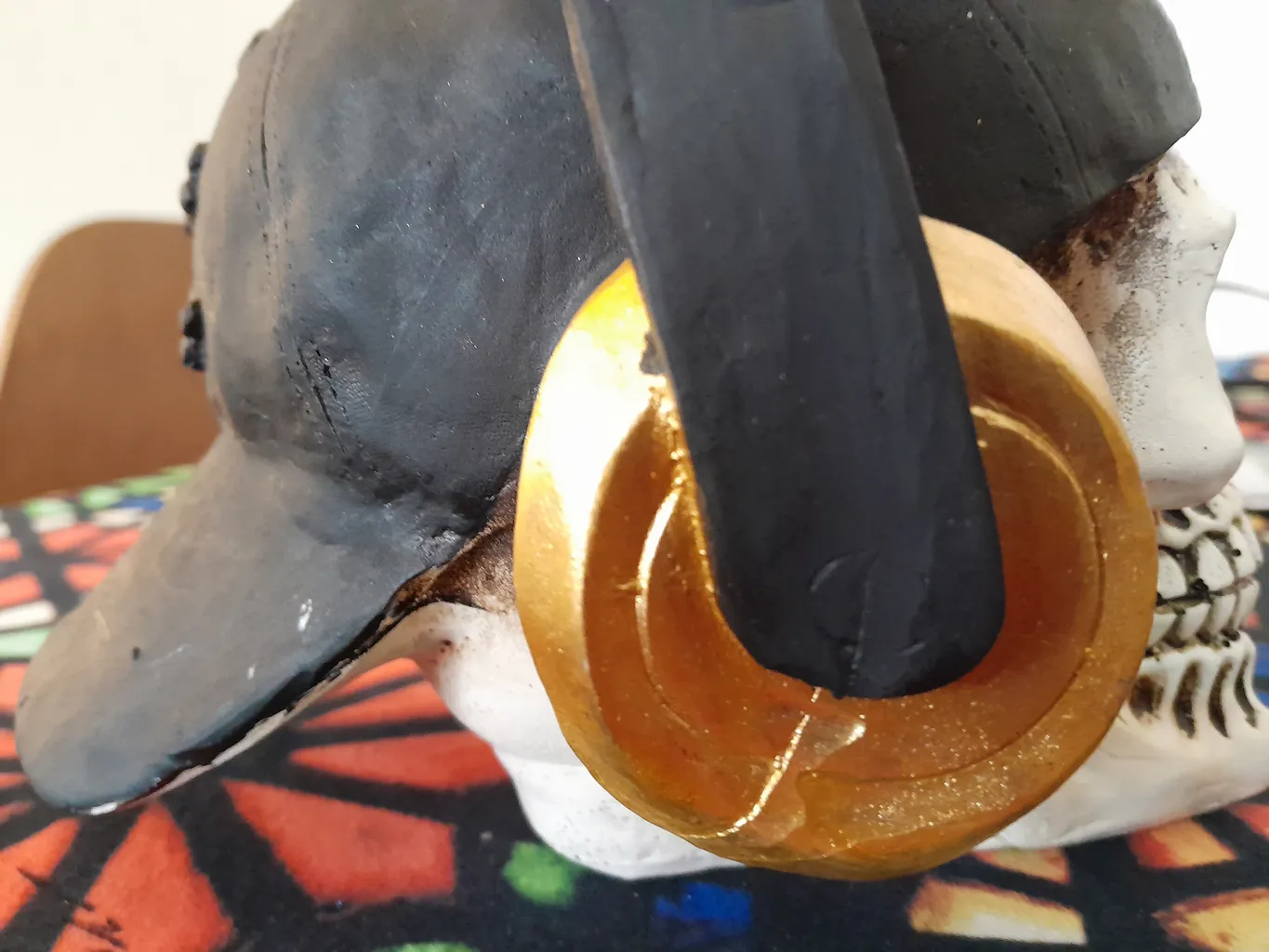 مجسمه مدل اسکلت هدفون دار کد  2323