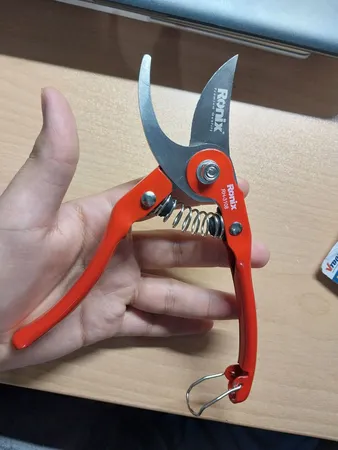 قیچی باغبانی رونیکس کد RH-3108