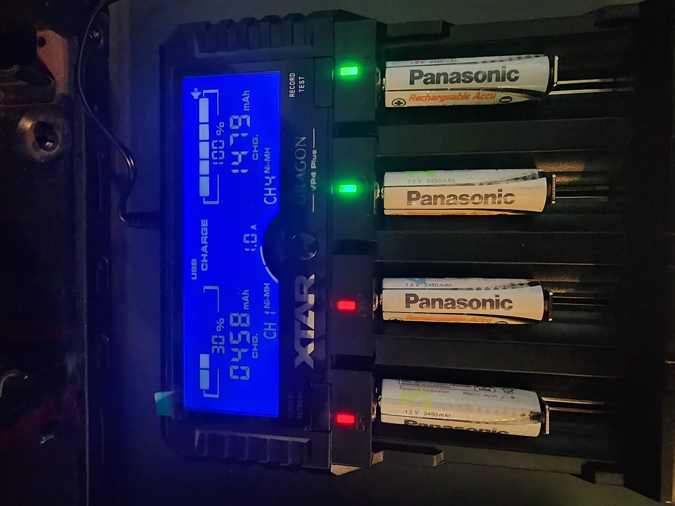 شارژر باتری اکستار مدل Dragon VP4 Plus