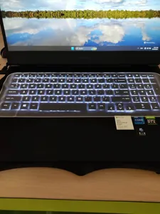 تجریه خرید کاور محافظ کیبورد لپ تاپ شارک مدل SH-15.6 مناسب برای لپ تاپ 15 اینچی