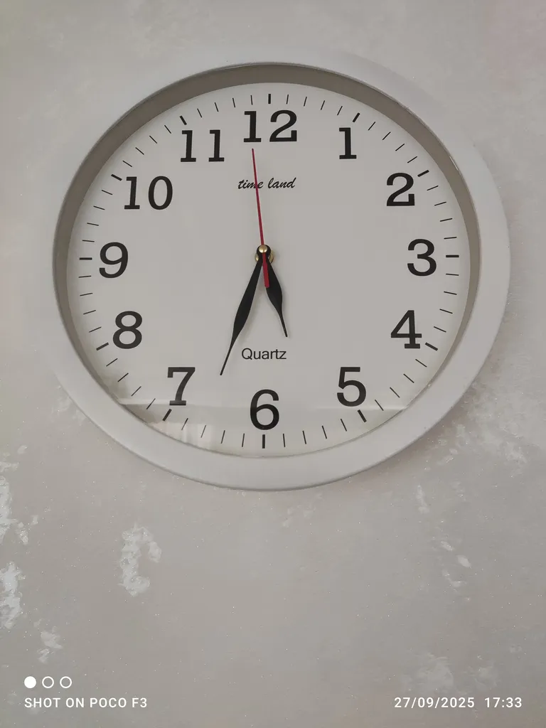 ساعت دیواری تایم لند مدل لاتین کد 4021116