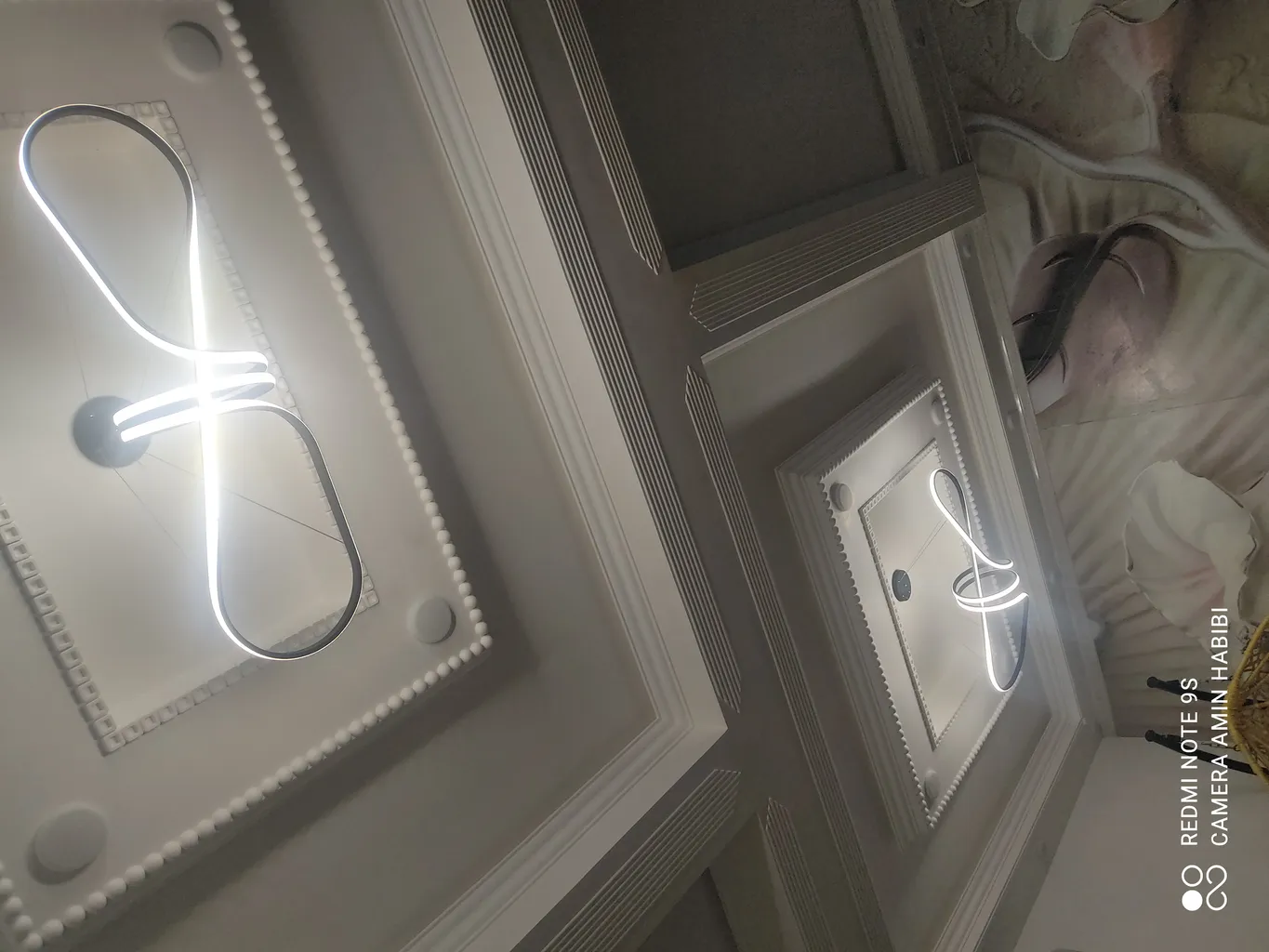 لوستر مدل مدرن طرح پروانه