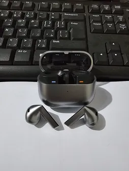 هدفون بلوتوثی سامسونگ مدل Galaxy Buds3