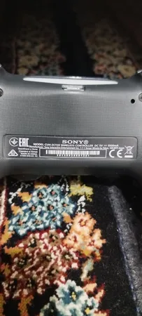 دسته بازی پلی استیشن ۴ مدل DUAL SHOCK C01