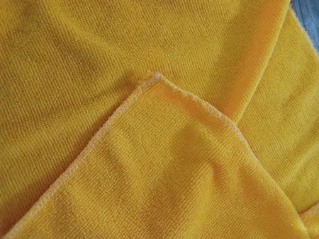 دستمال میکروفایبر نظافت خودرو مدل WHE2