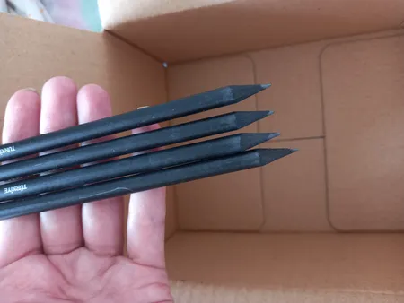 مداد مشکی فابر کاستل مدل پاک کن دار کد 007 بسته 4 عددی