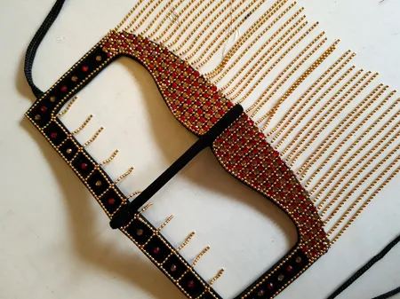 برقع دست دوز زنانه مدل نگیندار