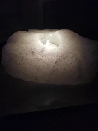 جا شمعی سنگ نمک مدل MT402