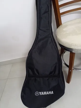 گیتار کلاسیک یاماها مدل C40