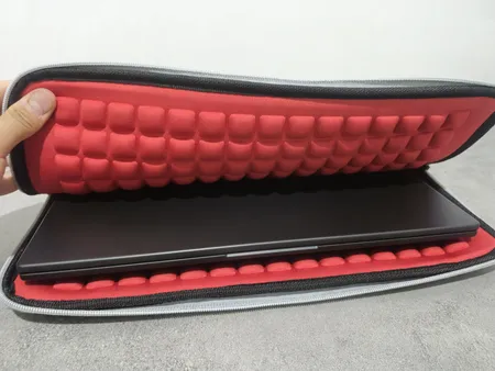 کاور لپ تاپ جی بگ مدل G200 مناسب برای لپ تاپ 15.6 اینچی