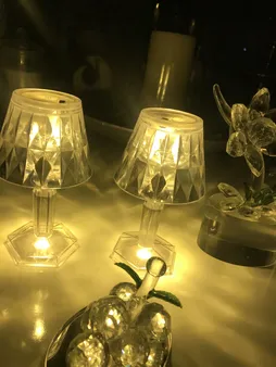 شمع ال ای دی مدل دیاموند طرح پایه دار مجموعه 2 عددی