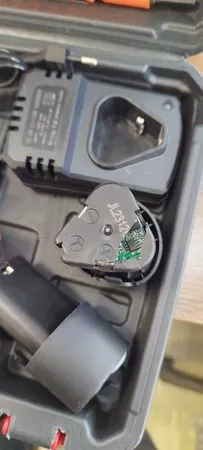 دریل پیچ گوشتی شارژی سریتور مدل 12006