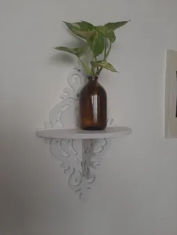 شلف دیواری مدل لوزی کد 09030035 سایز متوسط