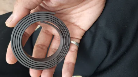 آهنربا مدل نواری R200x12 بسته یک متری