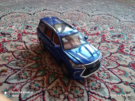 ماکت ماشین چه ژی مدل لکسوس