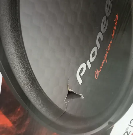 ساب ووفر خودرو پایونیر مدل TS-W312D4