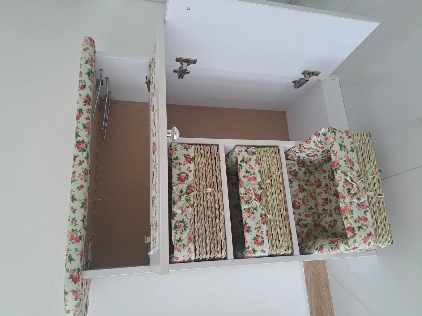 میز اتو
کابینتی مدل سه کشو کد 001