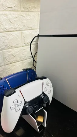 پایه شارژر دسته بازی پلی استیشن 5   مدل CFI-ZDS1