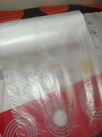 کیسه فریزر سانا مدل 25×35 رول 1000 عددی