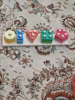 بازی آموزشی مونته سوری طرح پایه اشکال هندسی مدل ۰۰۲