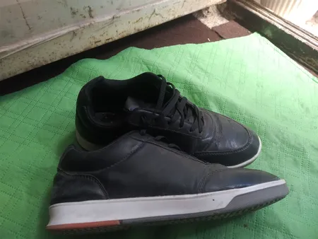 کفش پیاده‌روی سارزی مدل C.K.M.e.s