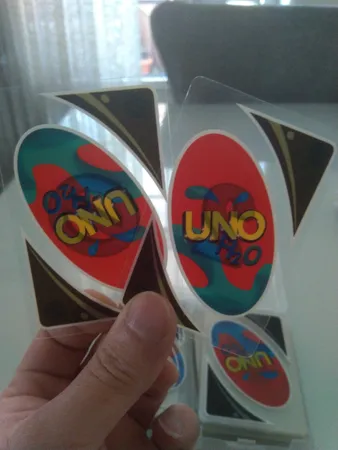 بازی فکری اونو مدل H2O UNO