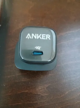 شارژر دیواری 25 وات انکر مدل A2656