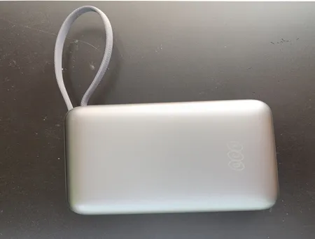 پاوربانک 45 وات کیو سی وای مدل PB20A ظرفیت 20000 میلی‌آمپرساعت