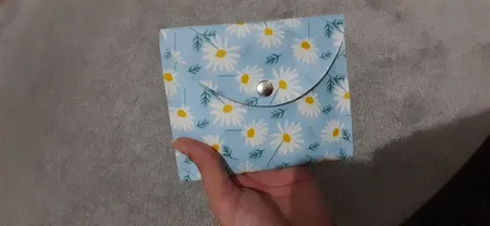 جای دستمال کاغذی طرح گل بابونه مدل PBA150722