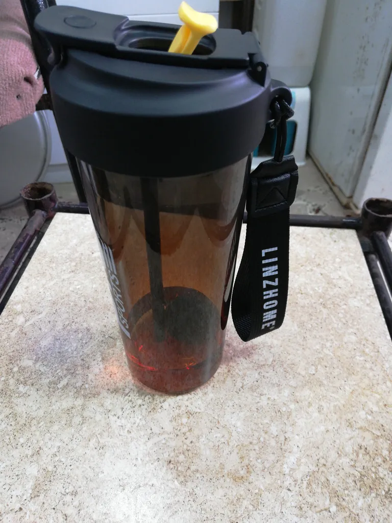 قمقمه پرو اسپورتز مدل PRO-7ml گنجایش 0.690 لیتر