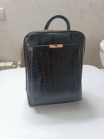 کوله پشتی زنانه مدل شزن