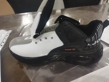 کفش پیاده‌روی مدل 23_S.e.f