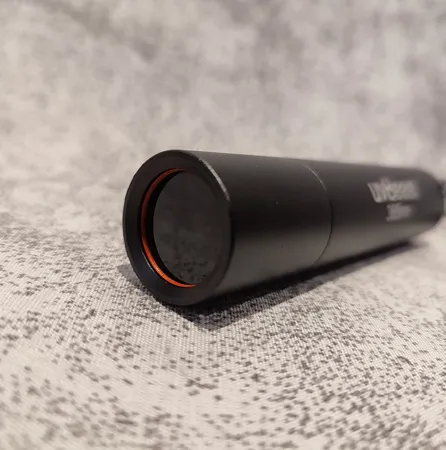 چراغ قوه دستی مدل UV 365nm filter