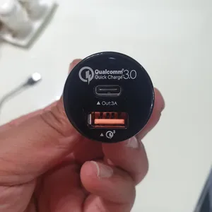 تجریه خرید شارژر فندکی آکی مدل CC-Y1